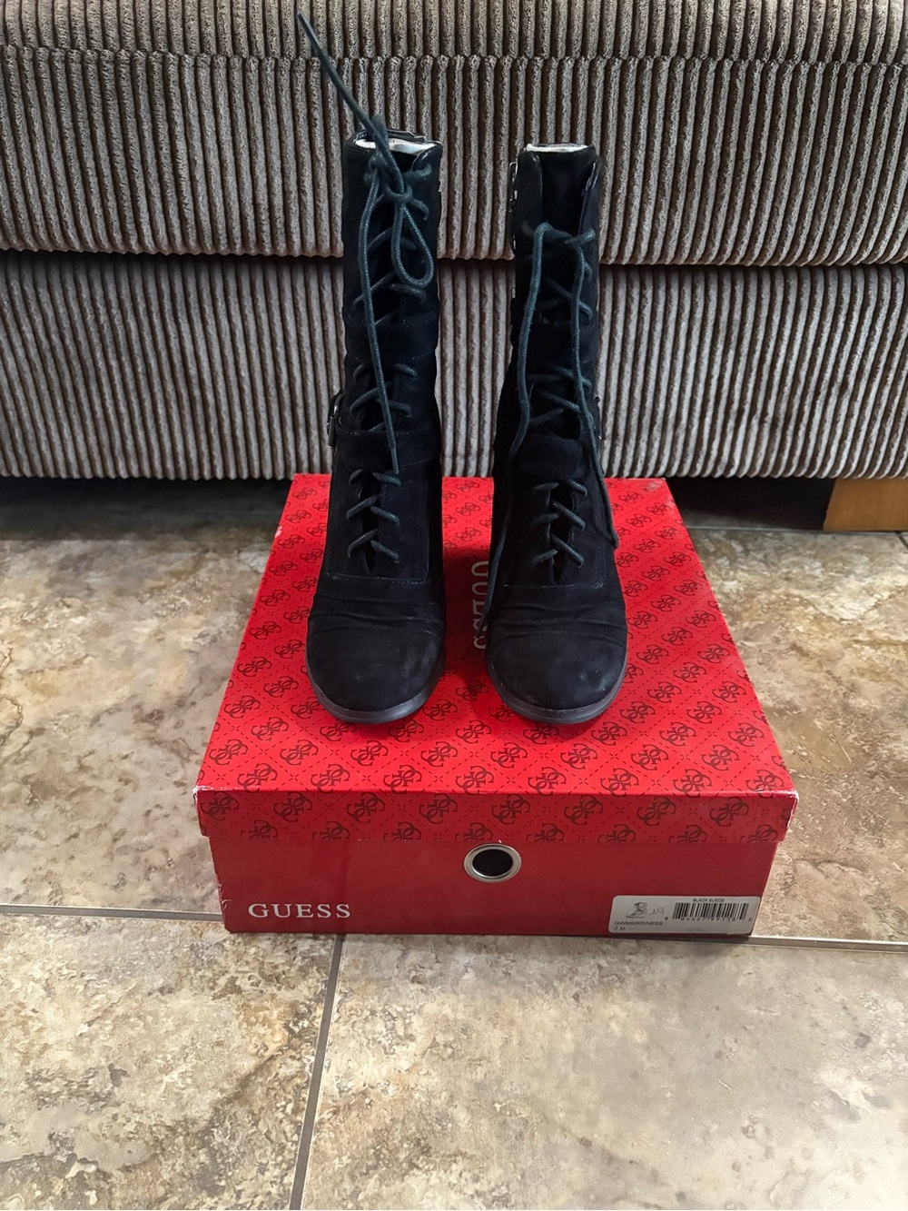 Guess GWMERRINESS- Black Women's Suede Ankle Boots -size 7